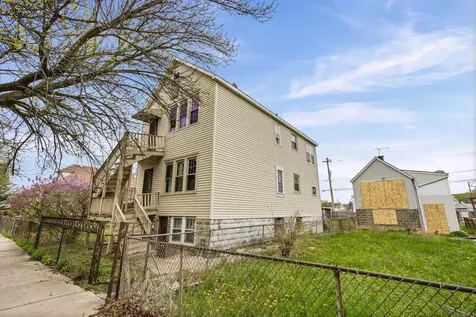 8405 South Baltimore Avenue Chicago IL 60617
