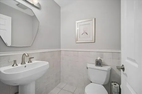 1124 Brandywyn Court Buffalo Grove IL 60089