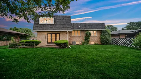 15058 Naughton Drive South Holland IL 60473