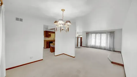 15058 Naughton Drive South Holland IL 60473