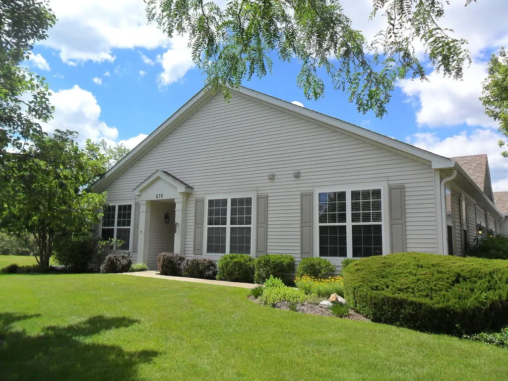 678 Cadillac Circle Romeoville IL 60446