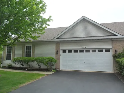 678 Cadillac Circle Romeoville IL 60446