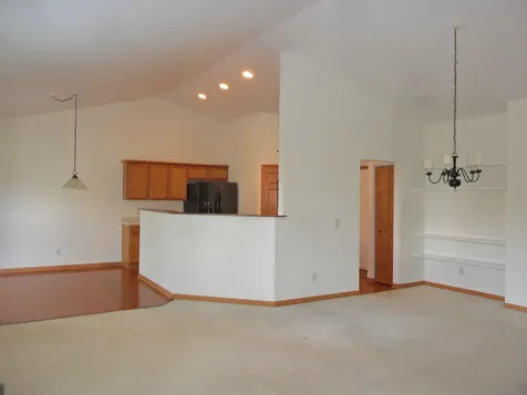 678 Cadillac Circle Romeoville IL 60446