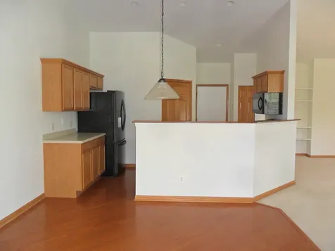 678 Cadillac Circle Romeoville IL 60446
