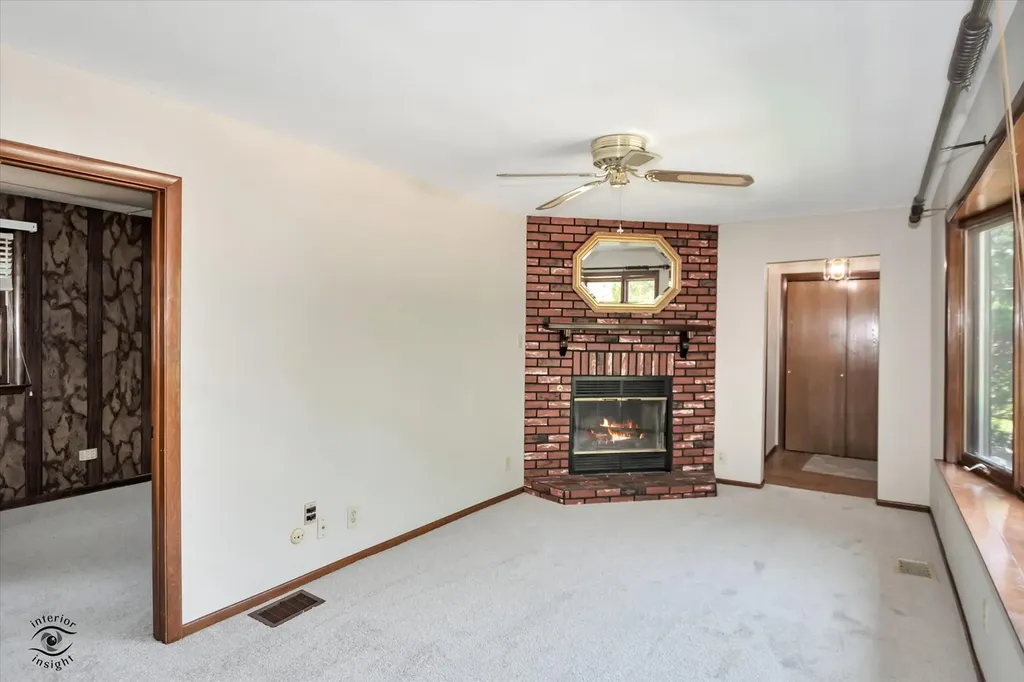 324 West Harrison Road Lombard IL 60148