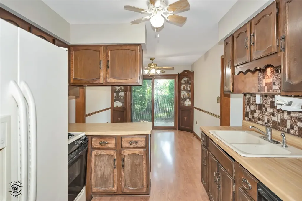 324 West Harrison Road Lombard IL 60148