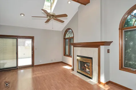324 West Harrison Road Lombard IL 60148