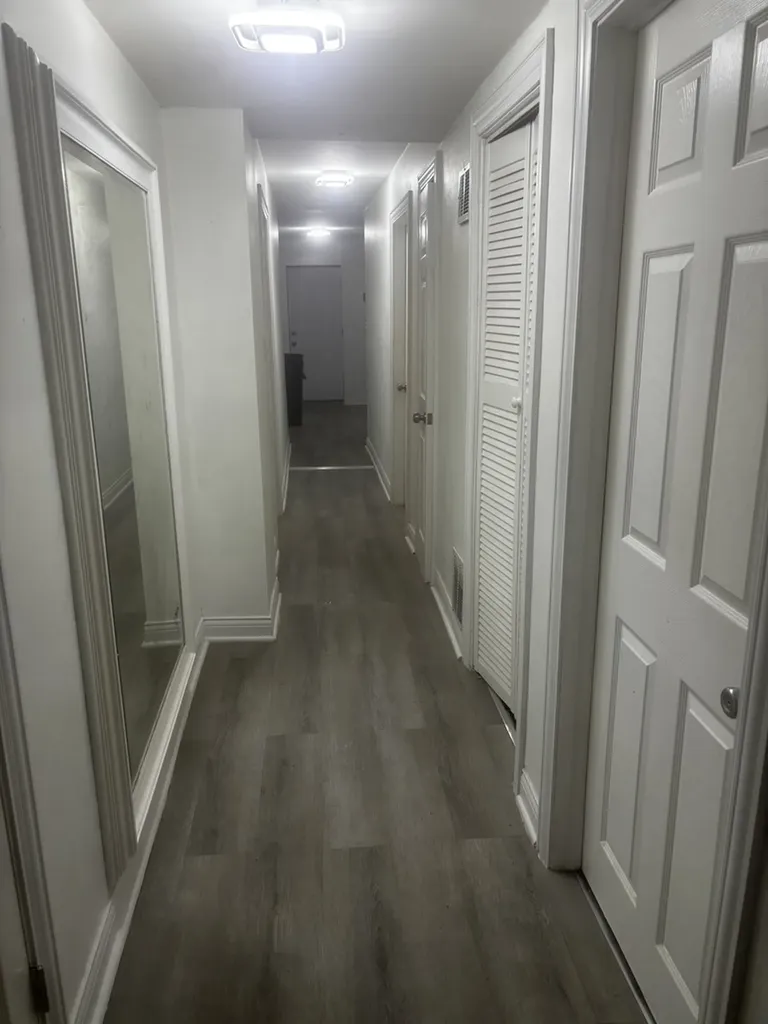 6813 South Wabash Avenue Chicago IL 60637