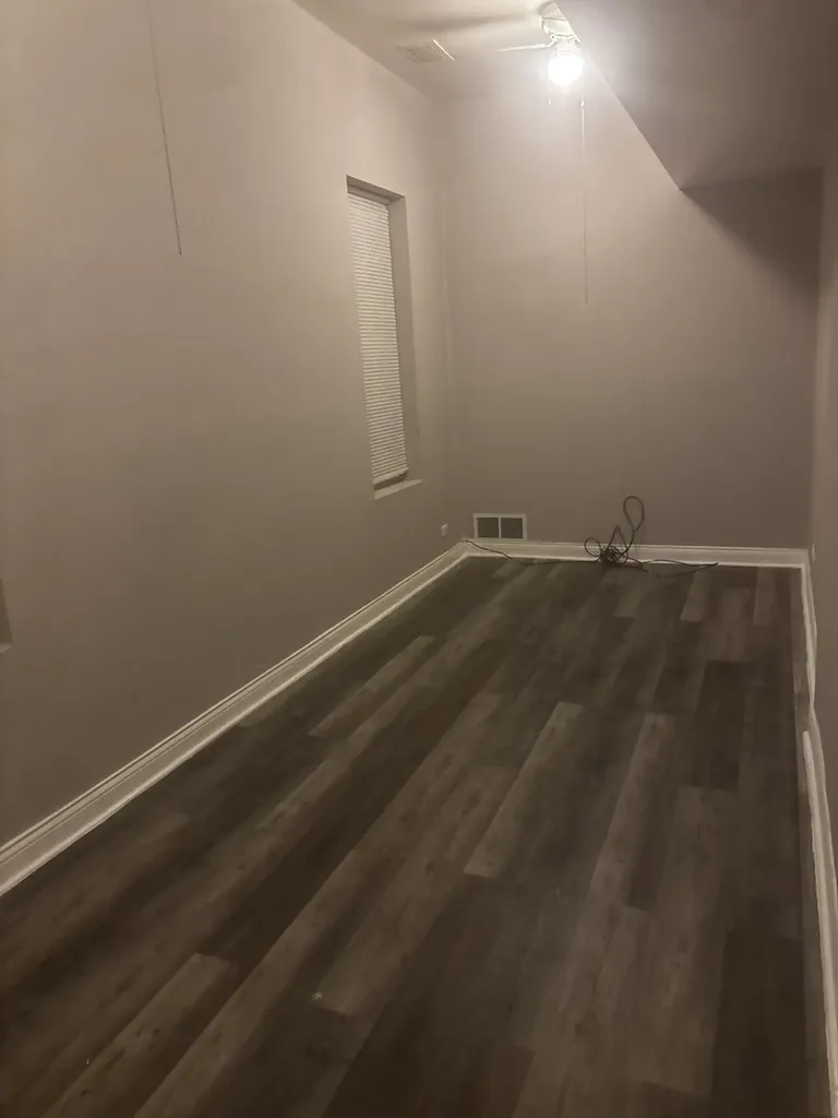 6813 South Wabash Avenue Chicago IL 60637