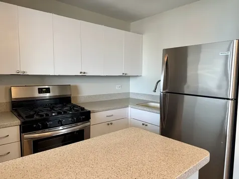 2800 North Lake Shore Drive Chicago IL 60657