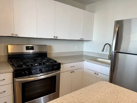 2800 North Lake Shore Drive Chicago IL 60657