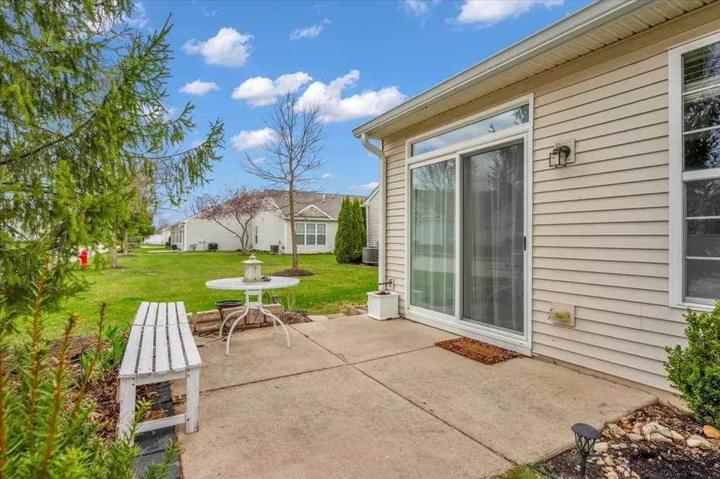 14084 Moraine Hills Drive Huntley IL 60142