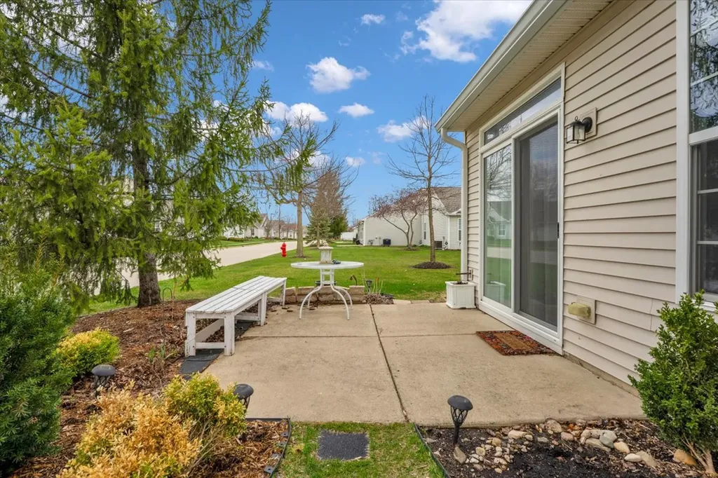 14084 Moraine Hills Drive Huntley IL 60142