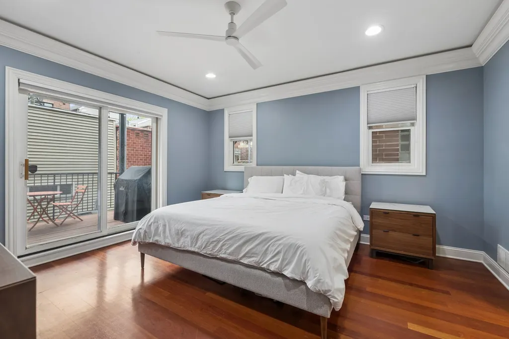 3236 North Kenmore Avenue Chicago IL 60657
