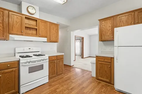 700 Hillcrest Lane Crystal Lake IL 60014