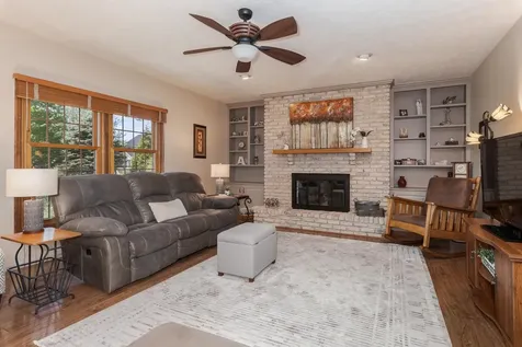 8833 Tamarac Way Bloomington IL 61705