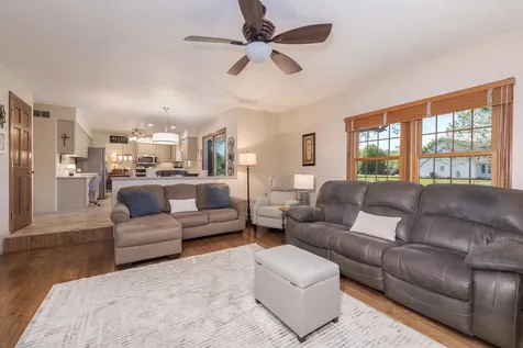 8833 Tamarac Way Bloomington IL 61705