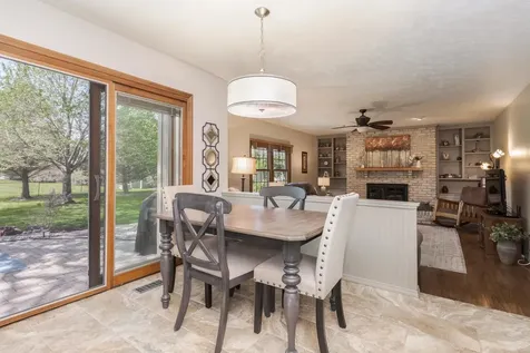 8833 Tamarac Way Bloomington IL 61705