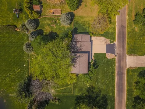 8833 Tamarac Way Bloomington IL 61705