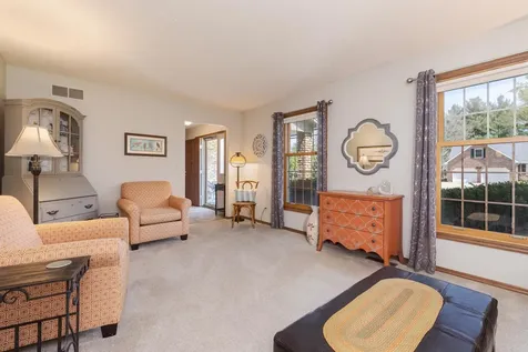 8833 Tamarac Way Bloomington IL 61705