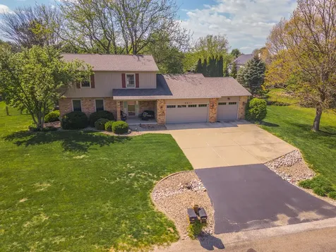 8833 Tamarac Way Bloomington IL 61705