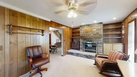 2761 County Road 1700 Ogden IL 61859