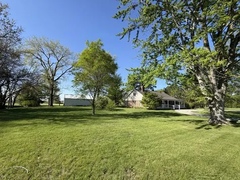2761 County Road 1700 Ogden IL 61859
