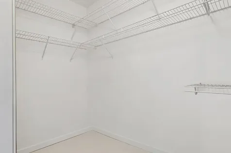 5555 North Cumberland Avenue Chicago IL 60656