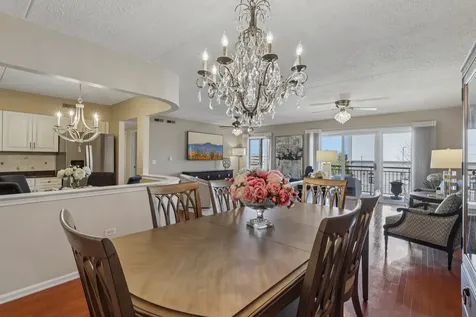 5555 North Cumberland Avenue Chicago IL 60656