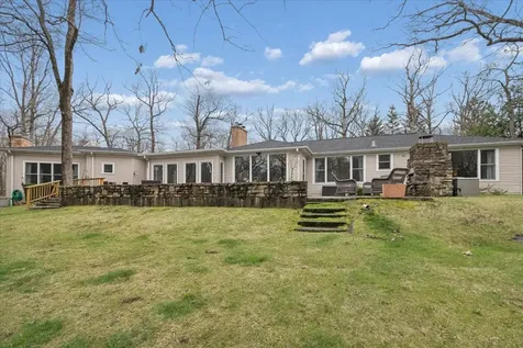 346 Crescent Drive Lake Bluff IL 60044