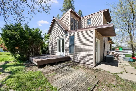 2416 7TH Street Moline IL 61265