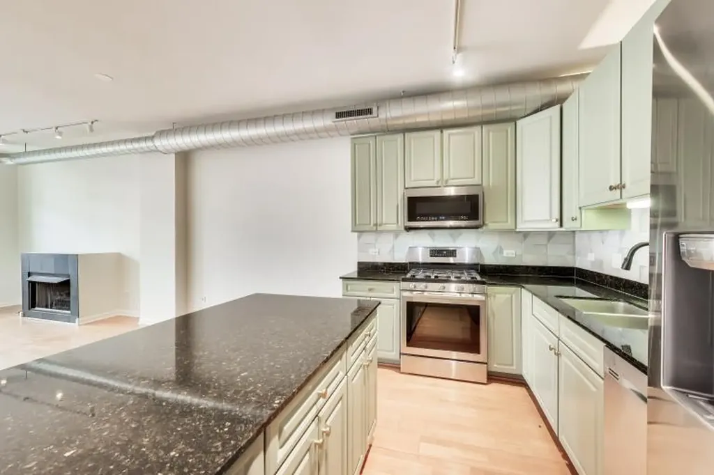1200 West Monroe Street Chicago IL 60607