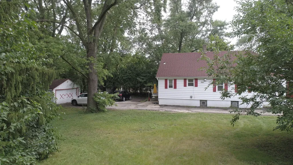 4813 Belmont Road Downers Grove IL 60515