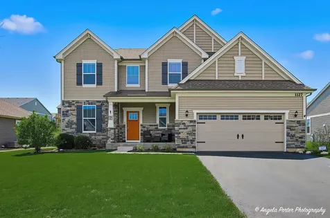 1127 Williamsbury Drive Crystal Lake IL 60012