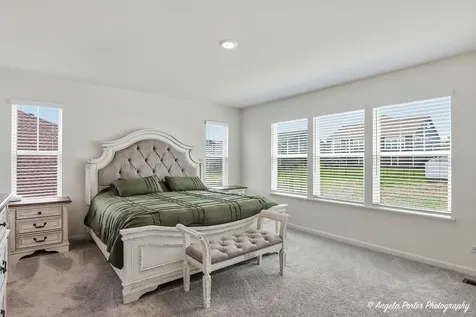 1127 Williamsbury Drive Crystal Lake IL 60012