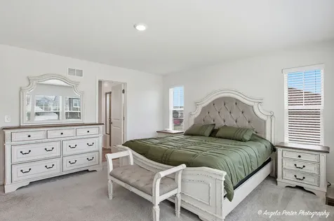 1127 Williamsbury Drive Crystal Lake IL 60012