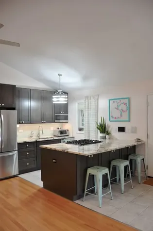 540 Hinman Avenue Evanston IL 60202