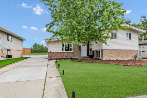 135 Westwood Drive Park Forest IL 60466