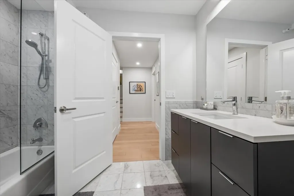 55 East Erie Street Chicago IL 60611