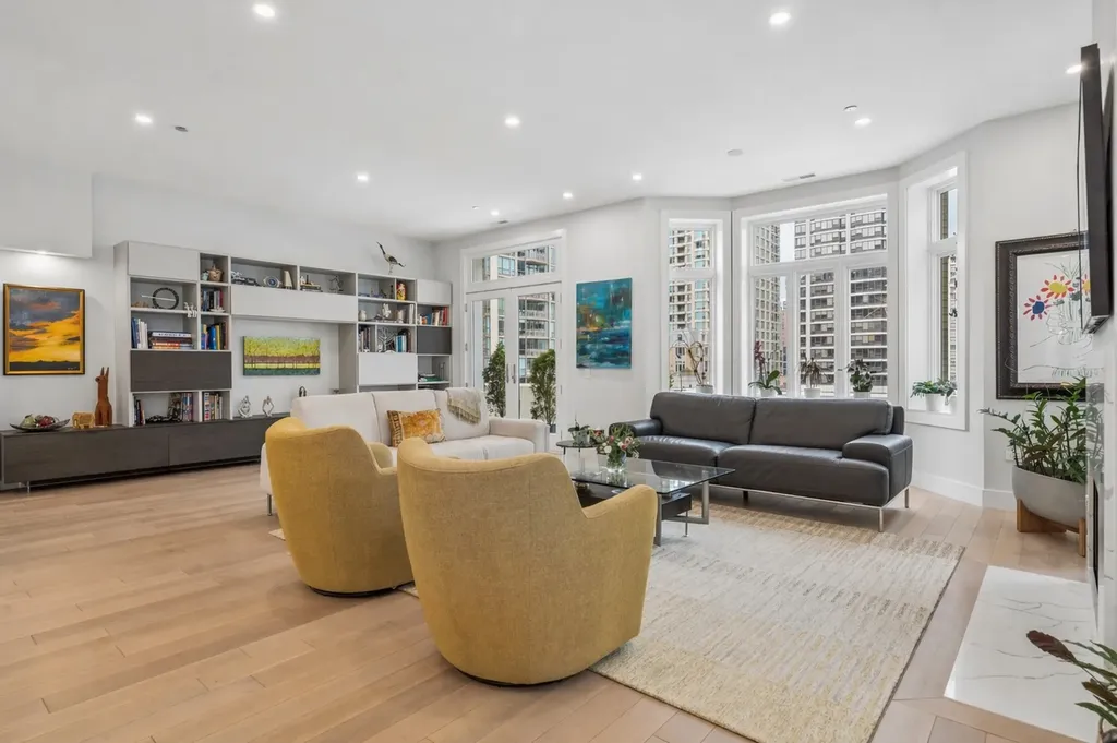55 East Erie Street Chicago IL 60611