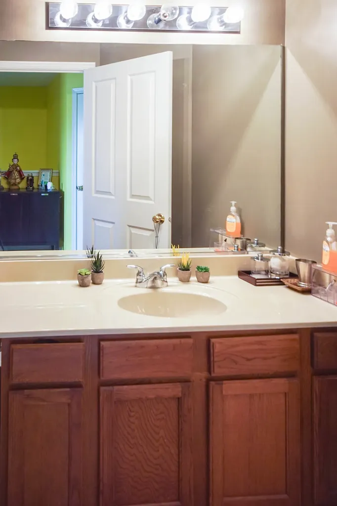 3373 Kentshire Circle Aurora IL 60504