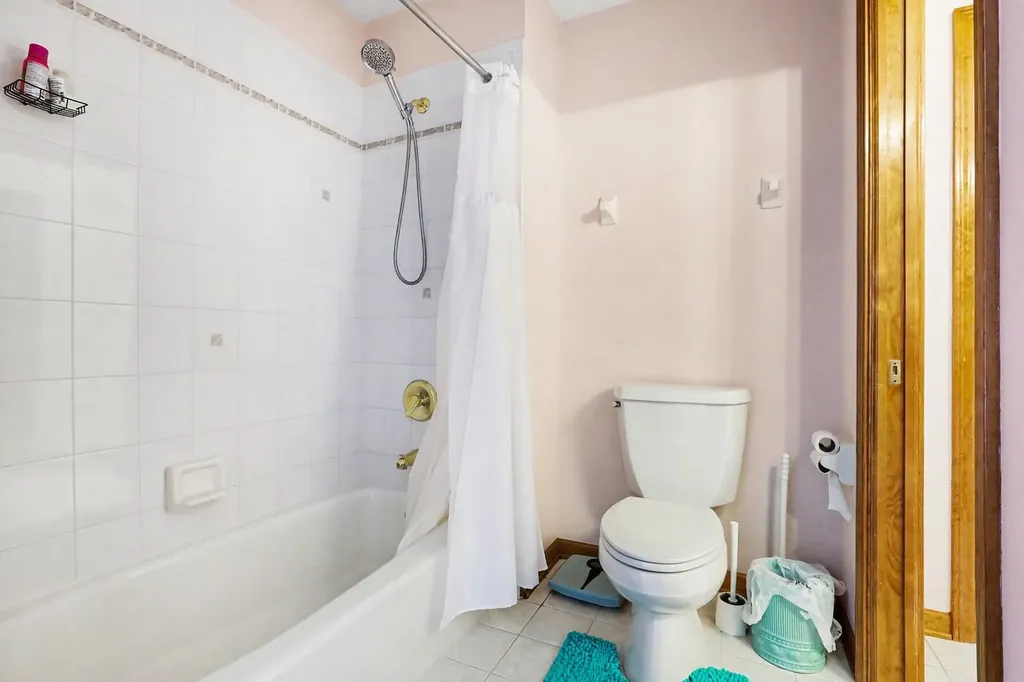 2598 Chasewood Court Aurora IL 60502