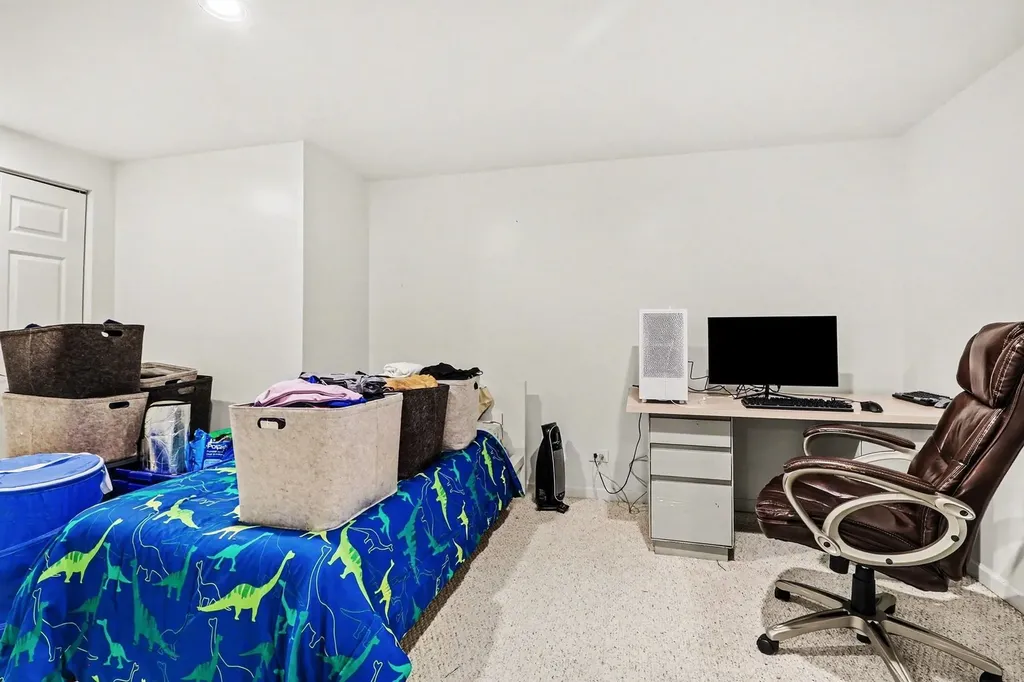 2598 Chasewood Court Aurora IL 60502