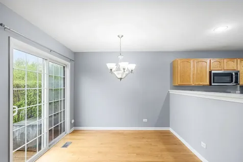 28088 West Niagara Street Lakemoor IL 60051