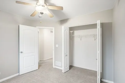 28088 West Niagara Street Lakemoor IL 60051