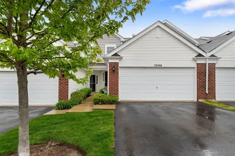 28088 West Niagara Street Lakemoor IL 60051