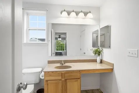28088 West Niagara Street Lakemoor IL 60051