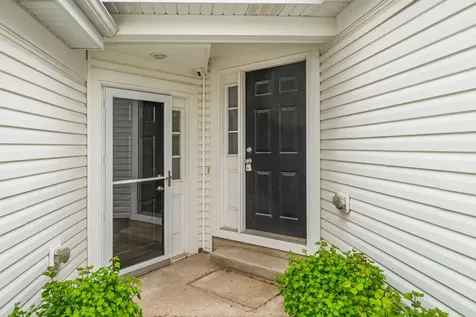 28088 West Niagara Street Lakemoor IL 60051