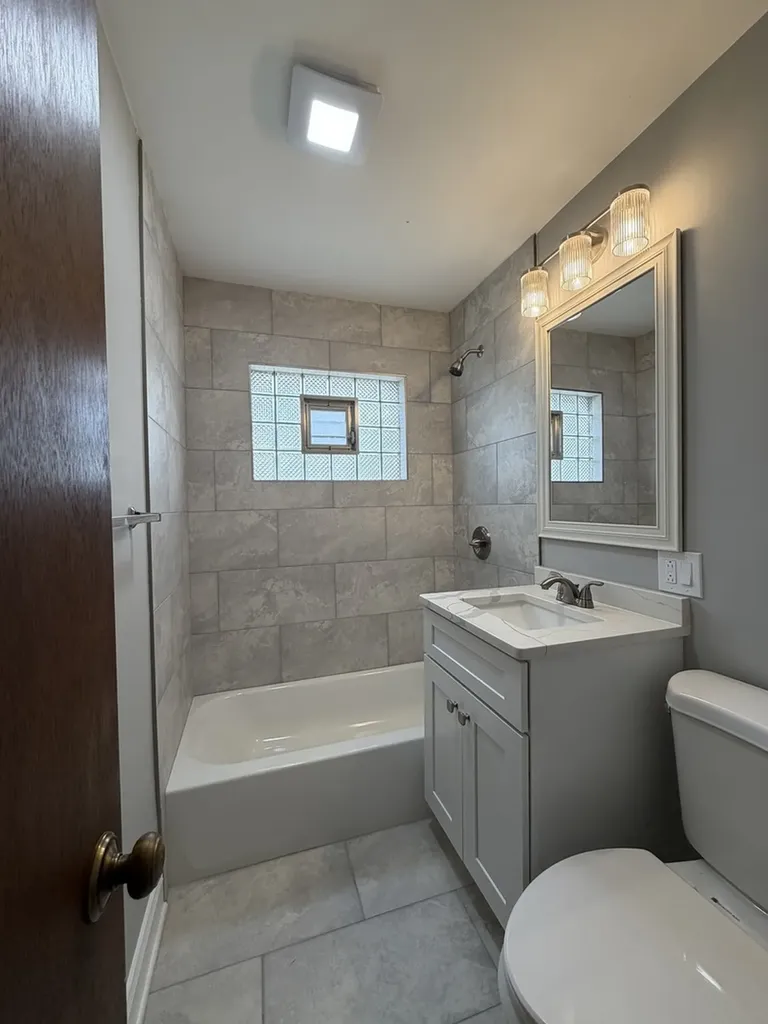 619 North Edgewood Avenue Lombard IL 60148