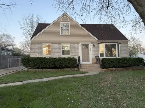 619 North Edgewood Avenue Lombard IL 60148